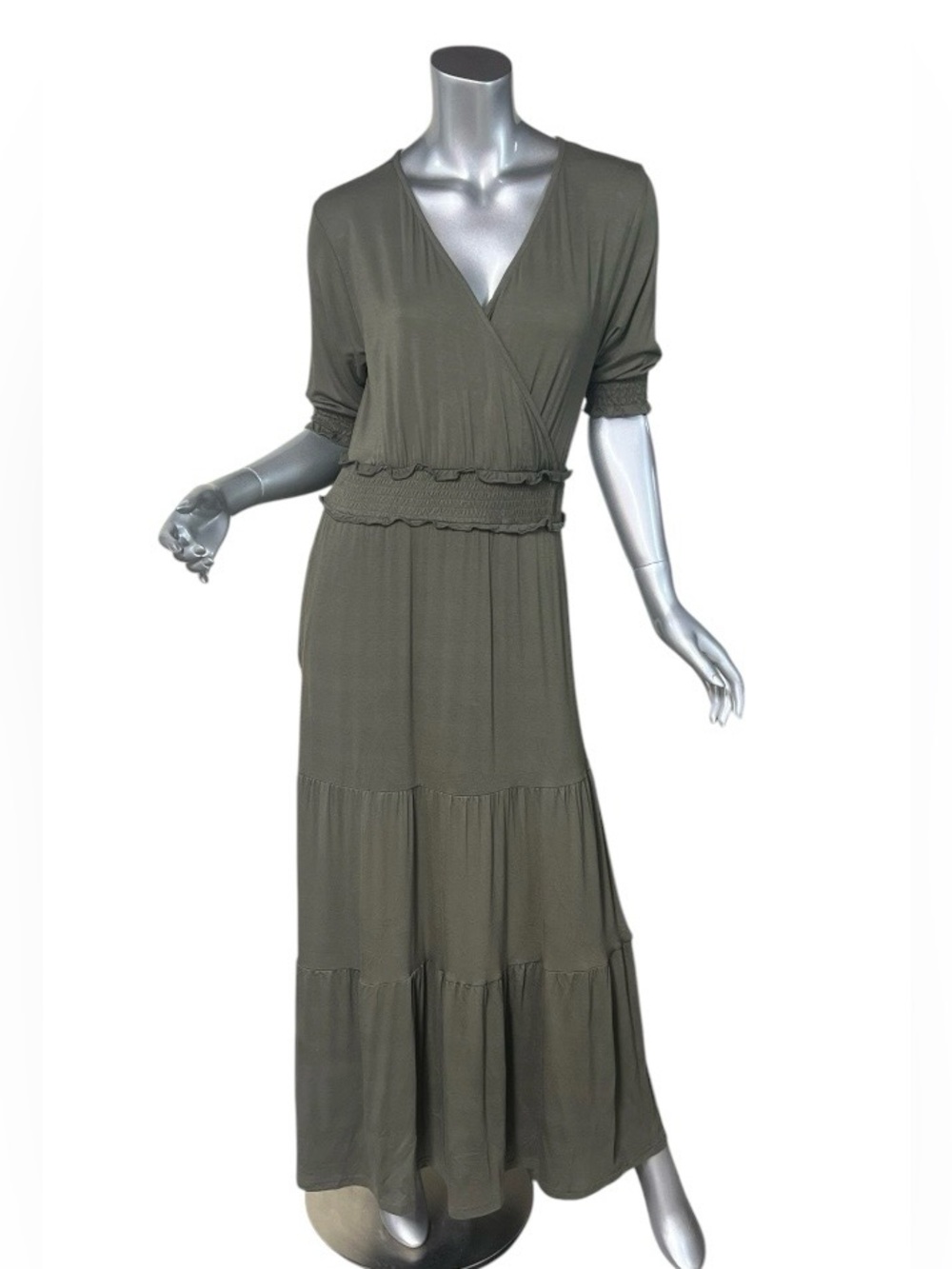 Serra Women’s Small Olive Green V Neck Smocked Waist Stretch Pockets Maxi Dress